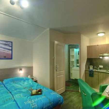 بيت للعطل Mobile Chatel 'hotelzimmer' *